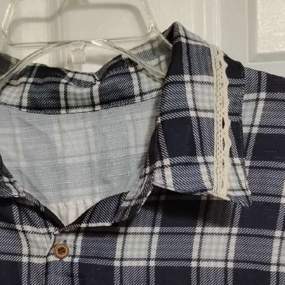 Red and Blue Long Sleeve Button Down Shirt with Notched Collar - Picture 4 of 7